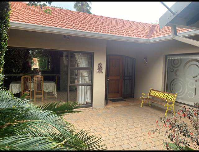 4 BEDROOM HOUSE FOR SALE IN MORNING HILL